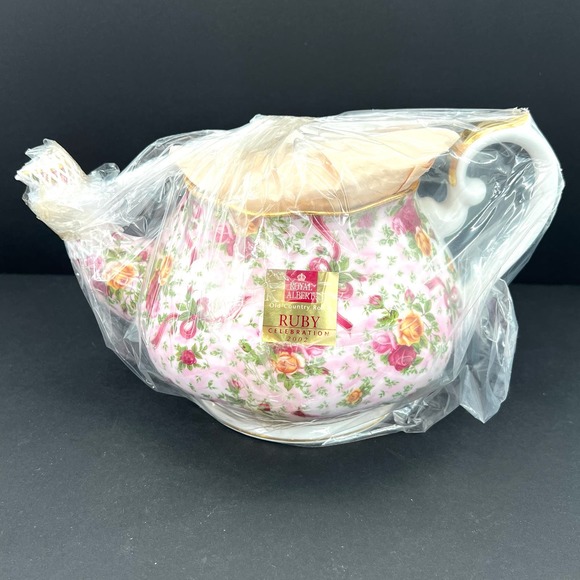 Royal Albert Old Country Roses Chintz Collection Tea set 1999 England - Picture 9 of 13